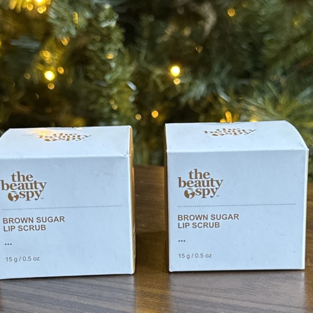 The Beauty Spy BROWN SUGAR Lip Scrub Lot of 2 New in box Sealed 0.5 oz Each